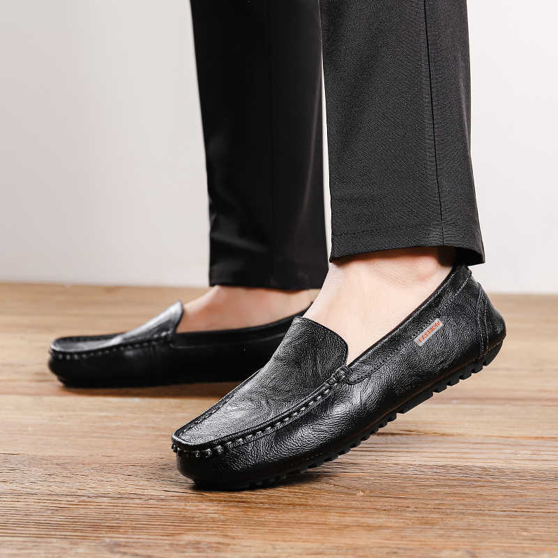 Hight Top Anti Slip Man White  - Luxury Lifestyle Brand reseña y precio