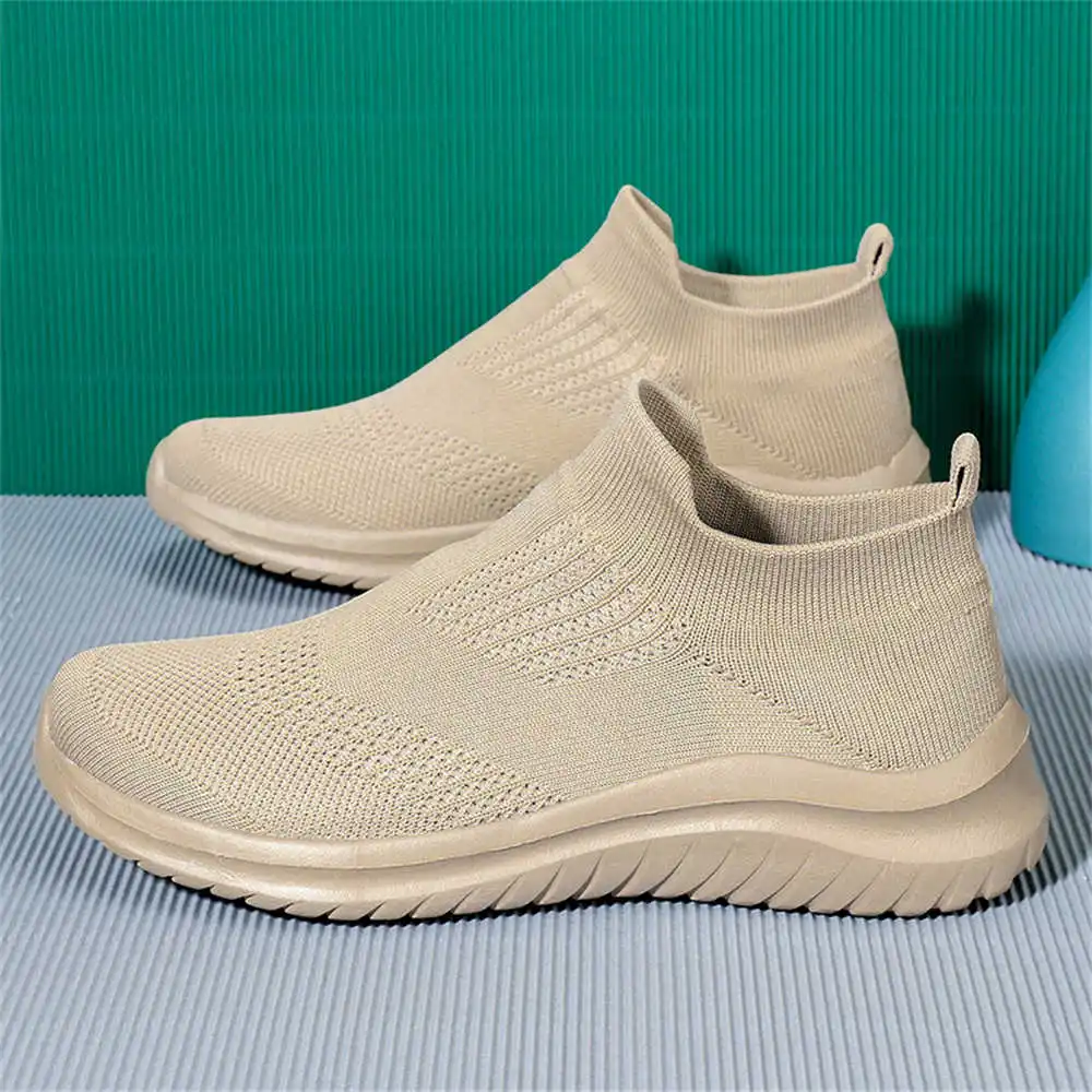 Beige Soft New Novelty Tennis  - Luxury Lifestyle Experiences reseña y precio