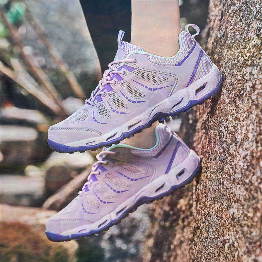 Sumer Round Tip Silver Sneaker - Luxury Lifestyle Brand reseña y precio